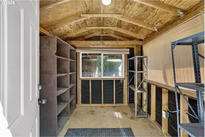 12405 Cominger Dr, Oregon City, OR 97045 - Photo 36