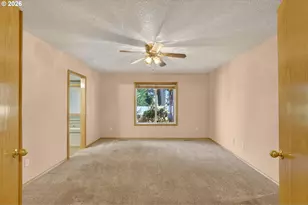 12405 Cominger Dr, Oregon City, OR 97045 - Photo 18