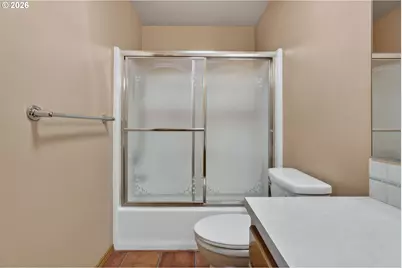 12405 Cominger Dr, Oregon City, OR 97045 - Photo 32