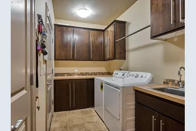 15729 Blue Heron Way NE, Silverton, OR 97381 - Photo 28