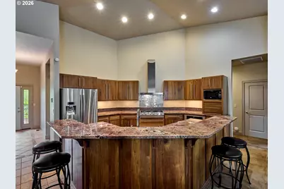 15729 Blue Heron Way NE, Silverton, OR 97381 - Photo 10