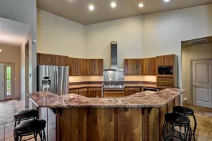 15729 Blue Heron Way NE, Silverton, OR 97381 - Photo 10