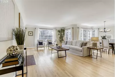 5008 SW Taylors Ferry Rd, Portland, OR 97219 - Photo 4