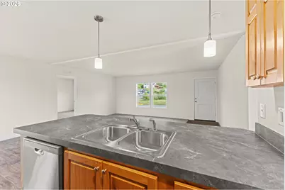 1314 Bothwick St, Myrtle Point, OR 97458 - Photo 12