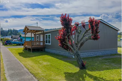 1314 Bothwick St, Myrtle Point, OR 97458 - Photo 1