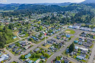 1314 Bothwick St, Myrtle Point, OR 97458 - Photo 36