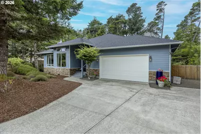 88090 Windleaf Way, Florence, OR 97439 - Photo 4