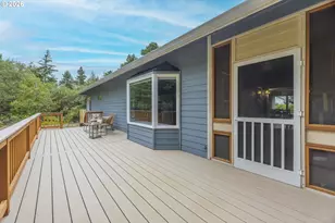 88090 Wind Leaf Way, Florence, OR 97439 - Photo 6
