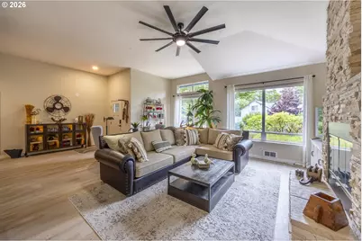88090 Windleaf Way, Florence, OR 97439 - Photo 8