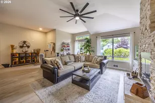 88090 Wind Leaf Way, Florence, OR 97439 - Photo 8