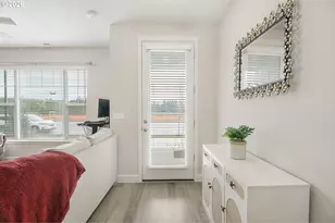 6826 SE Crimson Ln, Hillsboro, OR 97123 - Photo 14