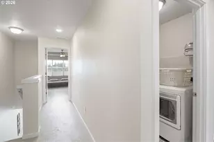 6826 SE Crimson Ln, Hillsboro, OR 97123 - Photo 20