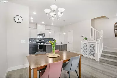 6826 SE Crimson Ln, Hillsboro, OR 97123 - Photo 6