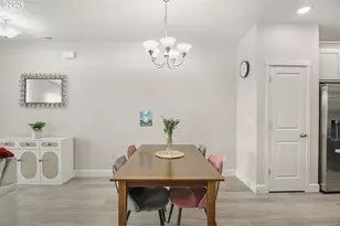 6826 SE Crimson Ln, Hillsboro, OR 97123 - Photo 12