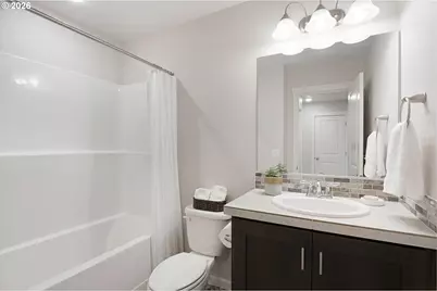 6826 SE Crimson Ln, Hillsboro, OR 97123 - Photo 30