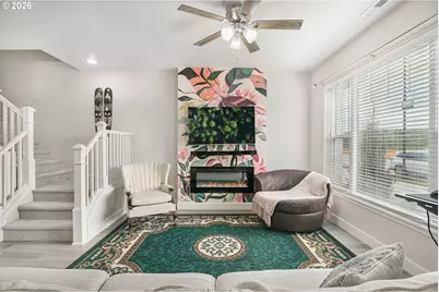 6826 SE Crimson Ln, Hillsboro, OR 97123 - Photo 4