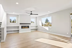 2252 E Otter Loop, La Center, WA 98629 - Photo 4