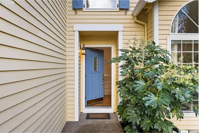 12878 SW Sierra Vista Dr, Lake Oswego, OR 97035 - Photo 4