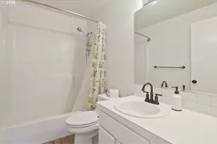 18137 Grey Ave, Sandy, OR 97055 - Photo 20