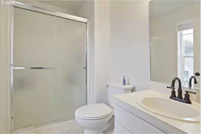 18137 Grey Ave, Sandy, OR 97055 - Photo 16