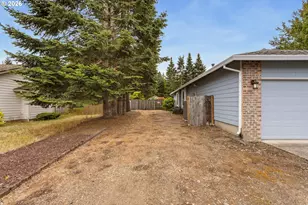 9811 NE 83rd St, Vancouver, WA 98662 - Photo 40