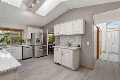 9811 NE 83rd St, Vancouver, WA 98662 - Photo 10