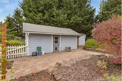 9811 NE 83rd St, Vancouver, WA 98662 - Photo 32