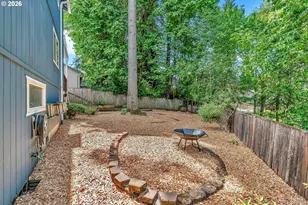 389 NW Sadie Ct, Hillsboro, OR 97124 - Photo 38