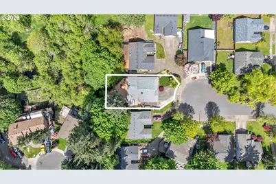 389 NW Sadie Ct, Hillsboro, OR 97124 - Photo 48
