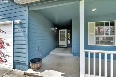 389 NW Sadie Ct, Hillsboro, OR 97124 - Photo 4