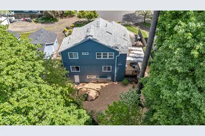 389 NW Sadie Ct, Hillsboro, OR 97124 - Photo 44