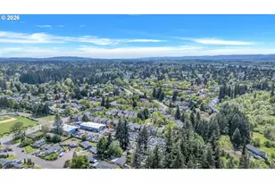 389 NW Sadie Ct, Hillsboro, OR 97124 - Photo 46