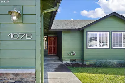 1075 Bradshaw Ln, Creswell, OR 97426 - Photo 6