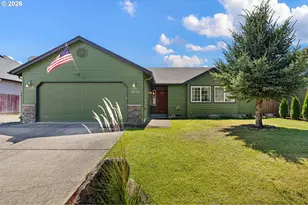 1075 Bradshaw Ln, Creswell, OR 97426 - Photo 2