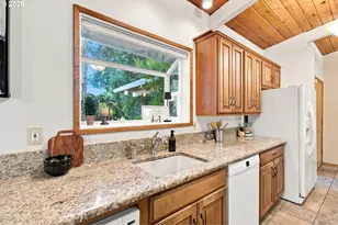 12325 SW Alberta St, Portland, OR 97223 - Photo 10