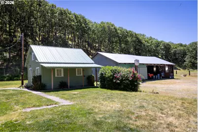 992 Highway 142, Lyle, WA 98635 - Photo 32