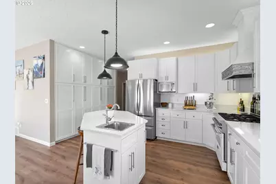 260 NE 71st Pl, Newport, OR 97365 - Photo 16