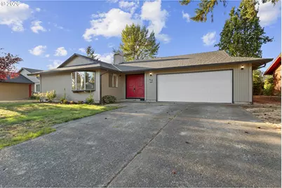 509 E Pinehurst Dr, Newberg, OR 97132 - Photo 2