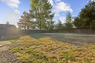 509 E Pinehurst Dr, Newberg, OR 97132 - Photo 42