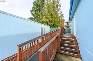 1005 Ferry St, Dayton, OR 97114 - Photo 10