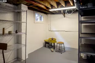 6329 NE 9th Ave, Portland, OR 97211 - Photo 32