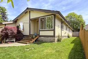 17848 SE Sue Ln, Sandy, OR 97055 - Photo 2
