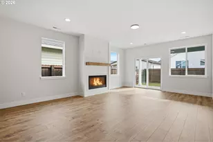 627 SE 34th St, Battle Ground, WA 98604 - Photo 6