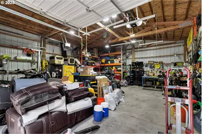 23899 SW Dutson Dr, Sherwood, OR 97140 - Photo 22