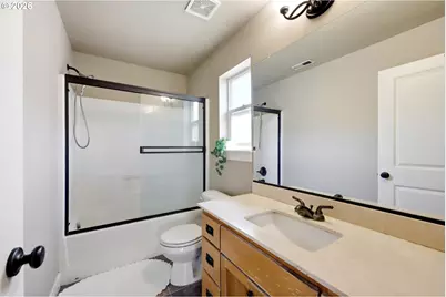 2597 SE 105th Ave, Portland, OR 97266 - Photo 20