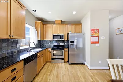 2597 SE 105th Ave, Portland, OR 97266 - Photo 12
