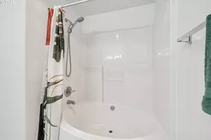 770 NW 185th Ave, Beaverton, OR 97006 - Photo 20