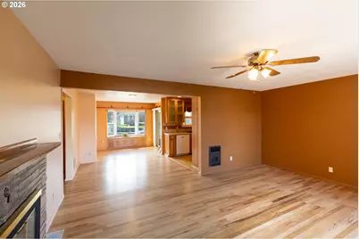 731 E 19th St, The Dalles, OR 97058 - Photo 8