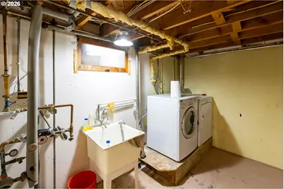731 E 19th St, The Dalles, OR 97058 - Photo 26