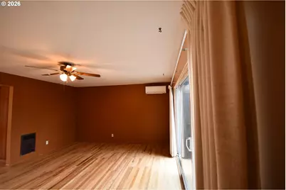 731 E 19th St, The Dalles, OR 97058 - Photo 14